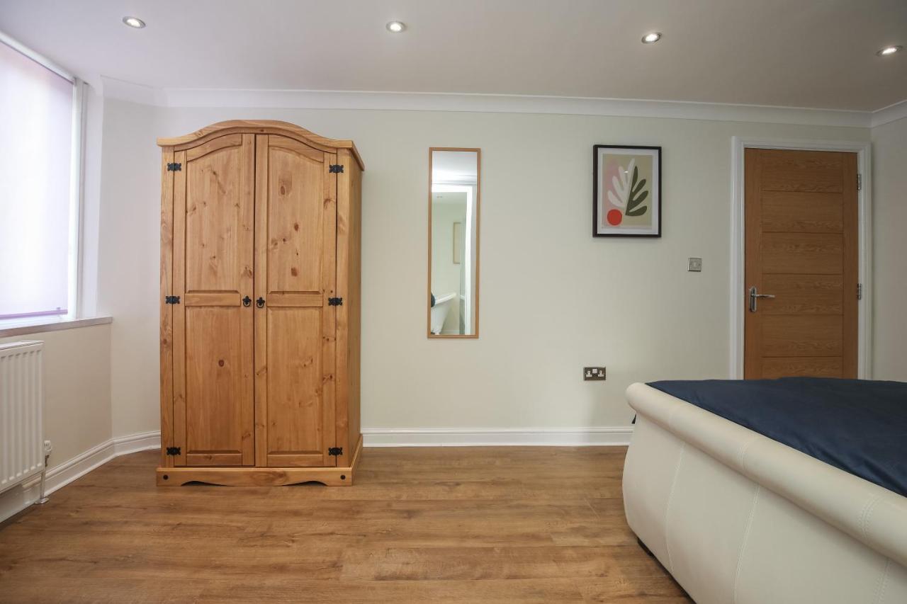 Apartment Riverside 2 Bedroom Kingston Flat *