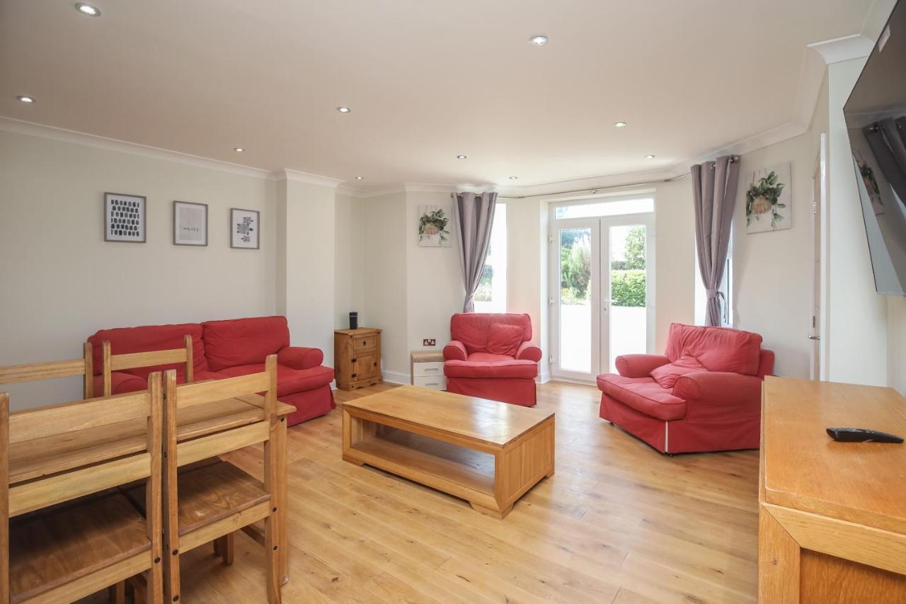 Riverside 2 Bedroom Kingston Flat Kingston upon Thames (Greater London)